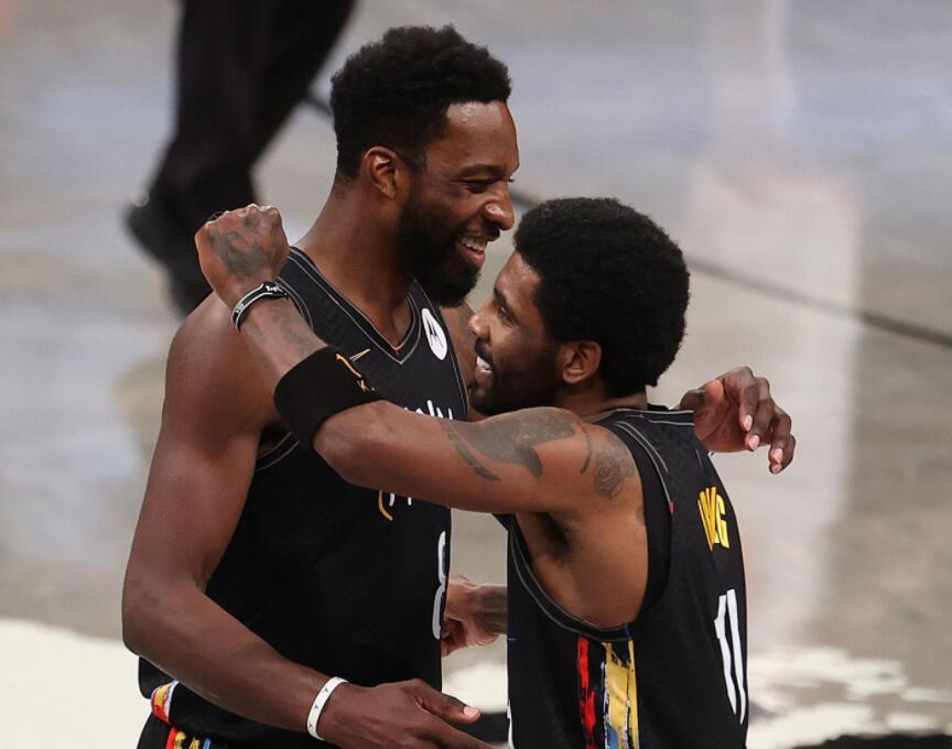 NG28-包含明尼苏达森林狼训练开放日;国际比赛日主帅复盘引欢呼;欧篮联在即;临场指挥获称赞的词条