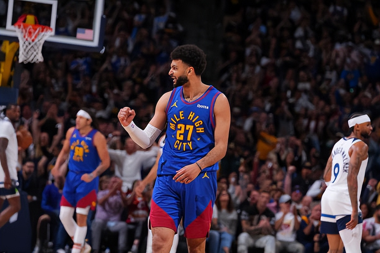 NG28-包含明尼苏达森林狼迎NBA常规赛关键赛；转会期止住颓势；话题不断；赛程密集仍需轮换的词条